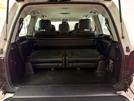 2021-Toyota-Land-Cruiser-200-45-D-V8-VX-R-Auto_13