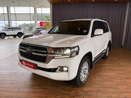 2021-Toyota-Land-Cruiser-200-45-D-V8-VX-R-Auto_2