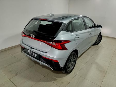 2024-Hyundai-i20-12-Premium_11
