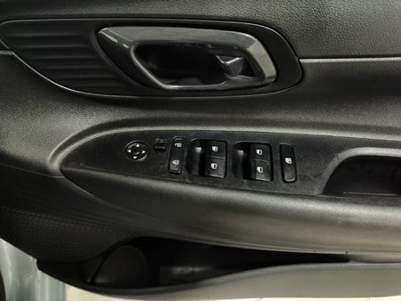 2024-Hyundai-i20-12-Premium_23