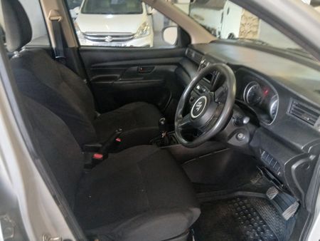 2022-Suzuki-Ertiga-15-GL_13