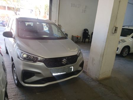 2022-Suzuki-Ertiga-15-GL_1