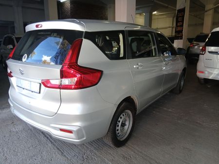 2022-Suzuki-Ertiga-15-GL_4