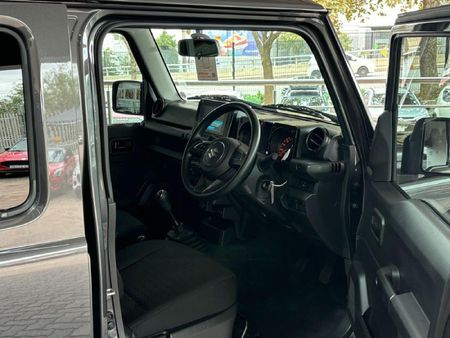 2026-Suzuki-Jimny-15-GL-AllGrip-5-Door_9