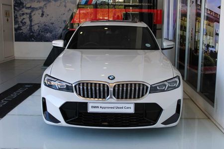 2022-BMW-3-Series-318i-M-Sport-Auto_1