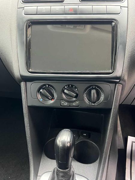 2025-Volkswagen-Polo-Vivo-16-Life_14