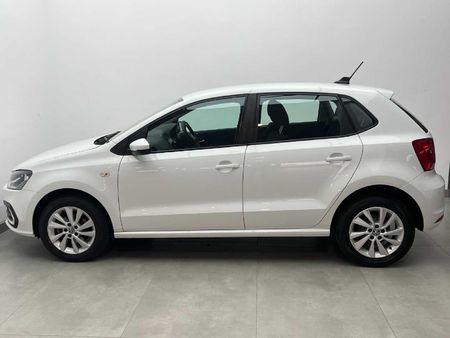 2025-Volkswagen-Polo-Vivo-16-Life_2