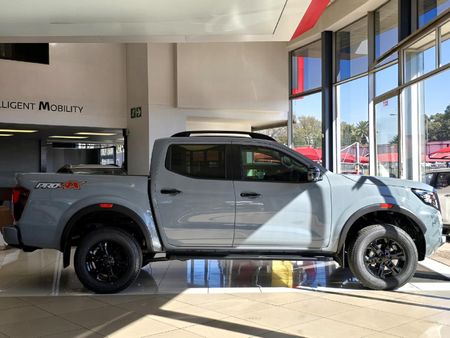 2026-Nissan-Navara-25-DDTi-PRO-4X-4X4-Auto-Double-Cab_12