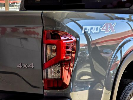 2026-Nissan-Navara-25-DDTi-PRO-4X-4X4-Auto-Double-Cab_17