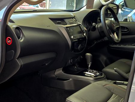 2026-Nissan-Navara-25-DDTi-PRO-4X-4X4-Auto-Double-Cab_19