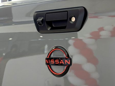 2026-Nissan-Navara-25-DDTi-PRO-4X-4X4-Auto-Double-Cab_7