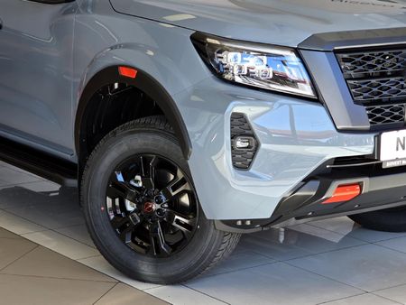 2026-Nissan-Navara-25-DDTi-PRO-4X-4X4-Auto-Double-Cab_8