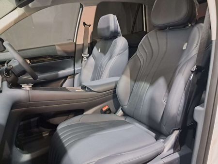 2026-Geely-E5-Apex_15