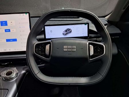 2026-Geely-E5-Apex_8