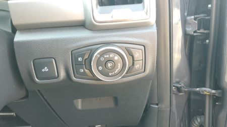 2019-Ford-Ranger-22-TDCi-XLT-Auto-Double-Cab_15