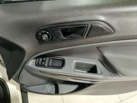 2018-Ford-EcoSport-10-EcoBoost-Titanium_15