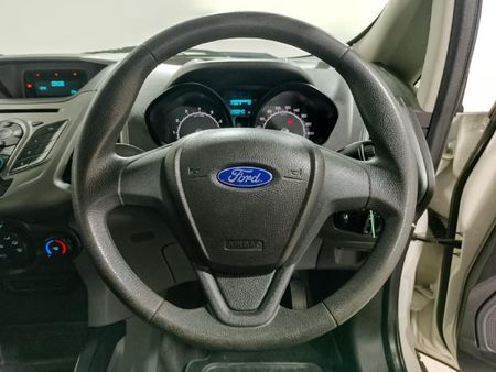 2018-Ford-EcoSport-10-EcoBoost-Titanium_21