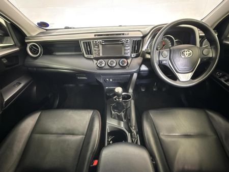 2016-Toyota-RAV4-20-GX_1