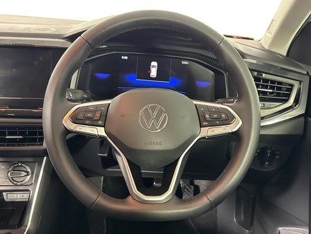2025-Volkswagen-Polo-10-TSI-Life-Auto-DSG_12