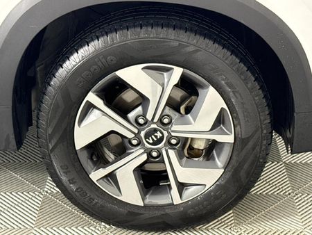 2021-Kia-Sonet-15-EX_4