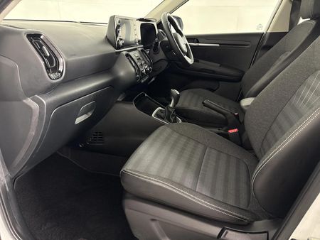 2021-Kia-Sonet-15-EX_5