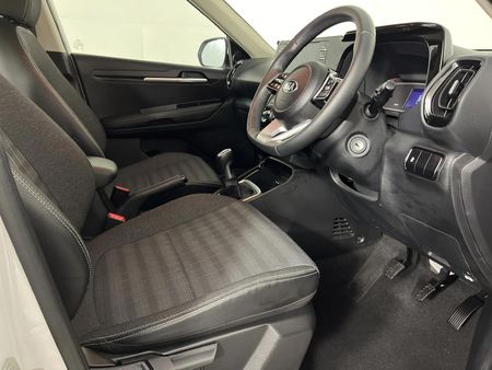 2021-Kia-Sonet-15-EX_6