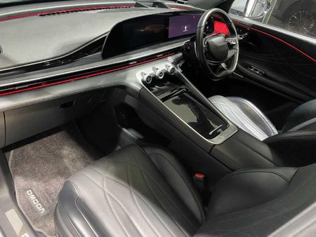 2025-Omoda-C9-20T-Explore-AWD_6