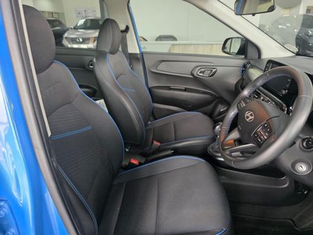 2025-Hyundai-Exter-12-Elite-Auto_21