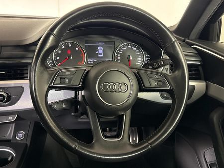 2019-Audi-A4-14-TFSI-Sport-Auto_11