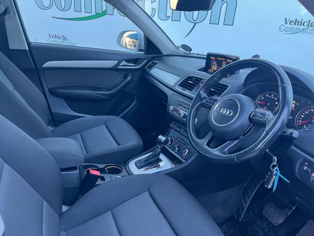 2016-Audi-Q3-14-TFSI-AUTO-110kWPetrol-Automatic-Est-R4400_6