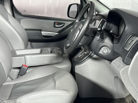 2021-Hyundai-H-1-25-CRDi-Elite-Auto_9