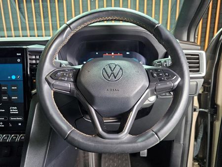 2024-Volkswagen-Amarok-30-TDI-V6-184kW-4Motion-Panamericana-Auto-Double_10