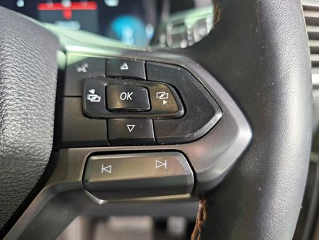 2024-Volkswagen-Amarok-30-TDI-V6-184kW-4Motion-Panamericana-Auto-Double_16