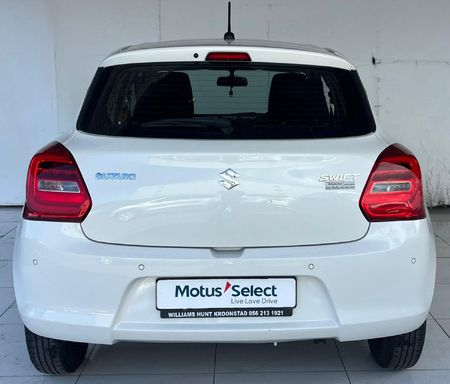 2023-Suzuki-Swift-12-GL-Auto_5