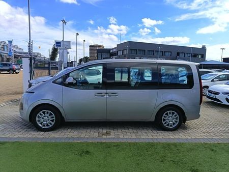 2023-Hyundai-Staria-22d-Executive-Auto_3