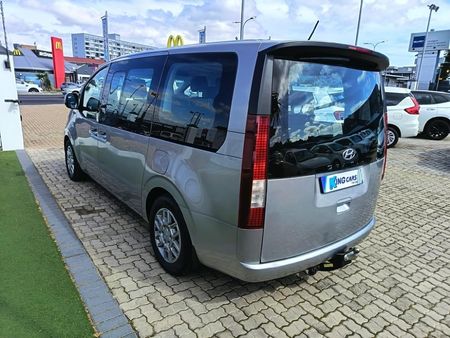2023-Hyundai-Staria-22d-Executive-Auto_4