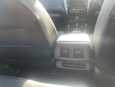 2026-Nissan-Navara-25DDTi-Stealth-4x4-Auto_12