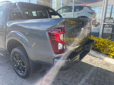 2026-Nissan-Navara-25DDTi-Stealth-4x4-Auto_6