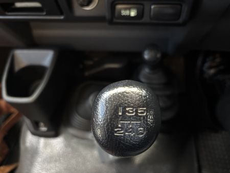 2016-Toyota-Land-Cruiser-79-40-Single-Cab_12