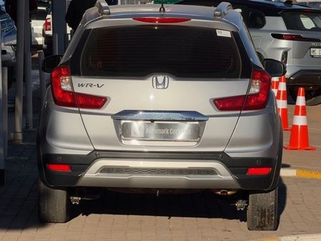 2022-Honda-WR-V-12-Comfort_5