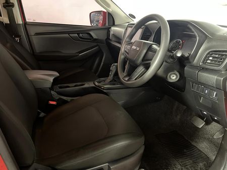 2022-Isuzu-D-Max-19-DDI-HR-L-Auto-Double-Cab_9