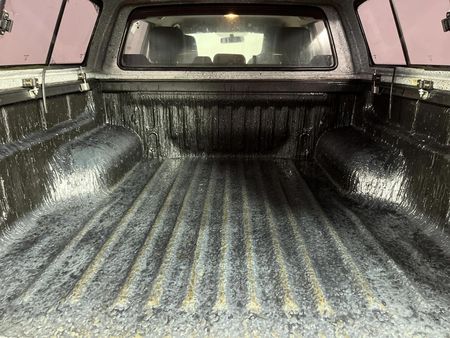 2022-Isuzu-D-Max-19-DDI-HR-L-Auto-Double-Cab_12