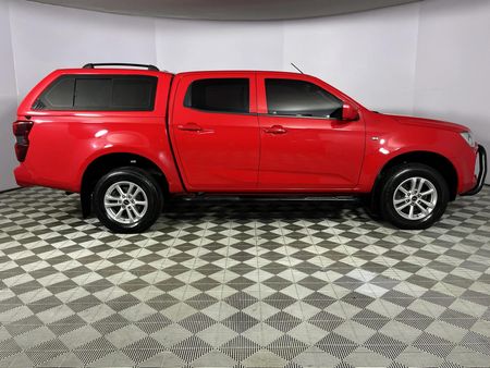 2022-Isuzu-D-Max-19-DDI-HR-L-Auto-Double-Cab_17
