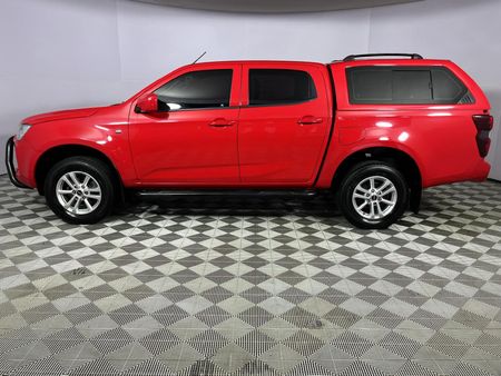 2022-Isuzu-D-Max-19-DDI-HR-L-Auto-Double-Cab_19