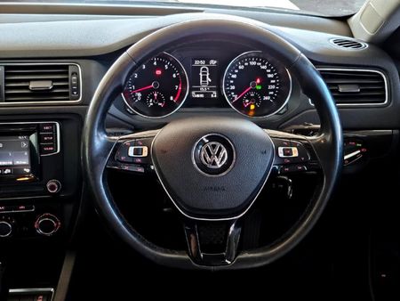 2018-Volkswagen-Jetta-GP-14-TSI-Comfortline-Auto_18