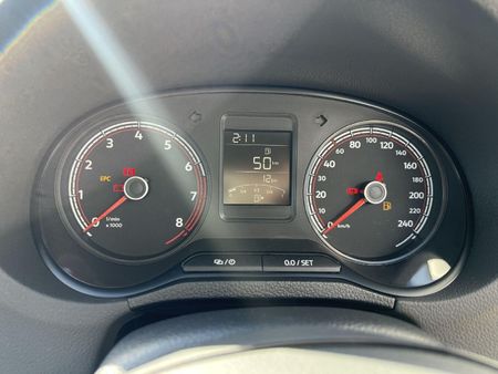 2026-Volkswagen-Polo-Vivo-14-Life_12