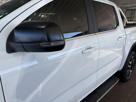 2024-Volkswagen-Amarok-30-TDI-V6-184kW-4Motion-Style-Auto-Double-Cab_9