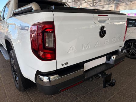 2024-Volkswagen-Amarok-30-TDI-V6-184kW-4Motion-Style-Auto-Double-Cab_7