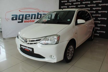 2018-Toyota-Etios-15-Xi-5-dr_0
