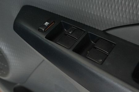2018-Toyota-Etios-15-Xi-5-dr_10